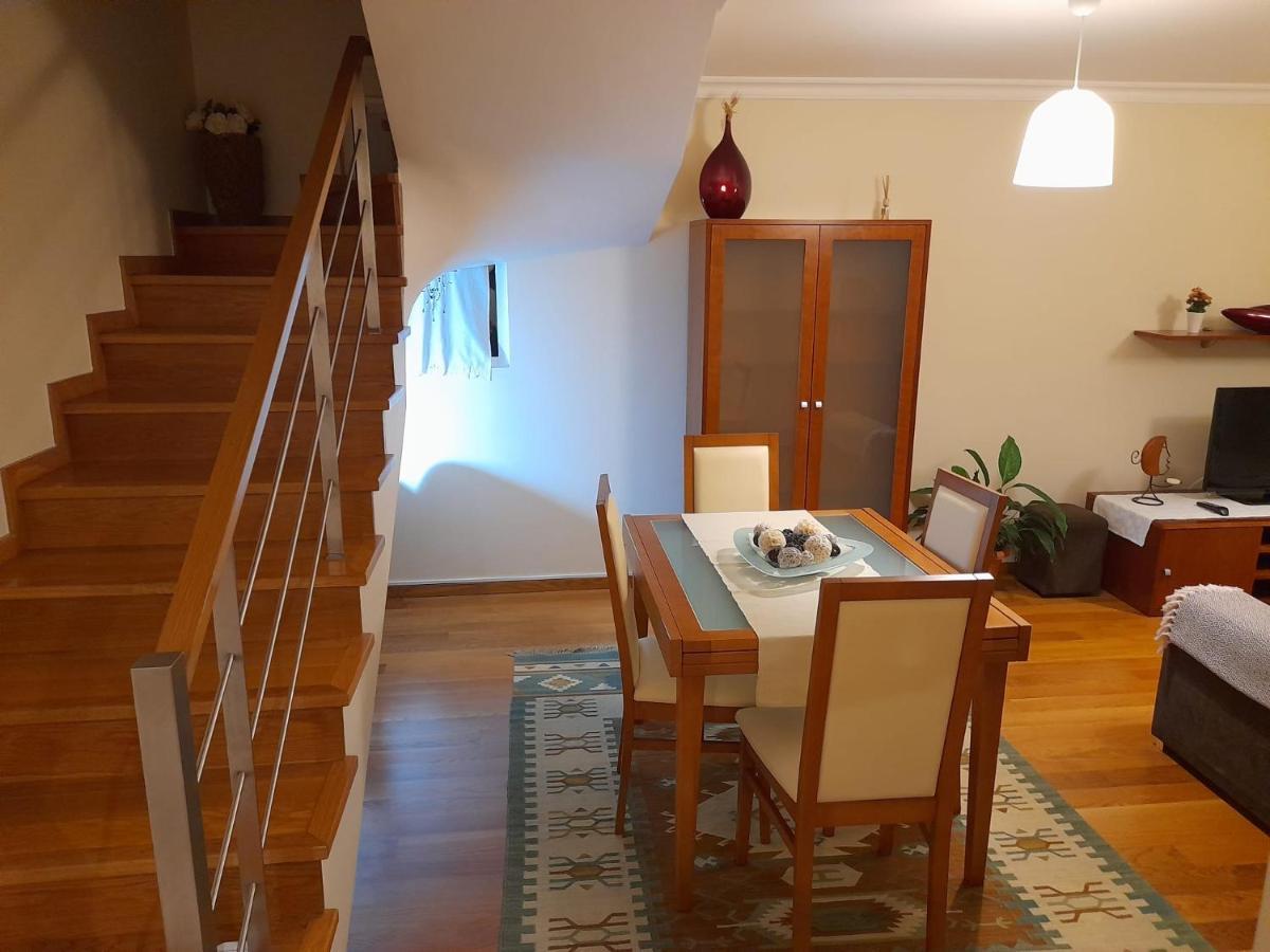 Ferienwohnung Duplex Da Fontinha Santa Cruz  Exterior foto